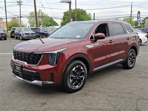 2024 Kia Sorento S