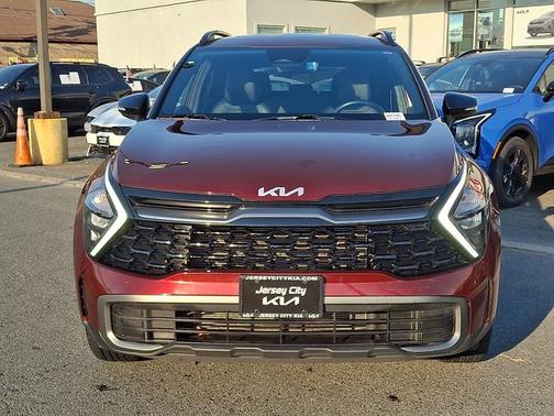 Red 2023 Kia Sportage X-Line