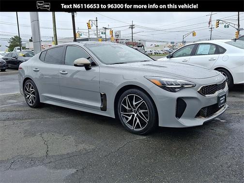 2022 Kia Stinger GT-Line