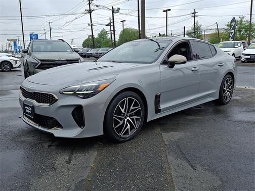 2022 Kia Stinger GT-Line