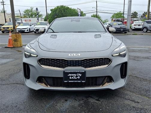 2022 Kia Stinger GT-Line