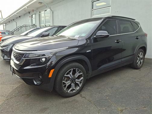 2022 Kia Seltos EX