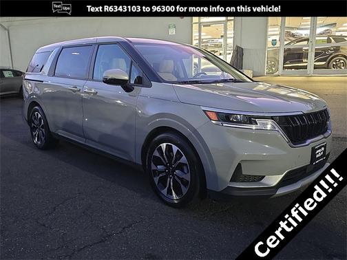 2024 Kia Carnival EX
