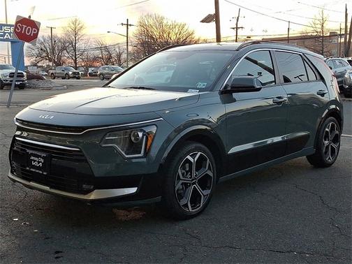2023 Kia Niro EX Touring