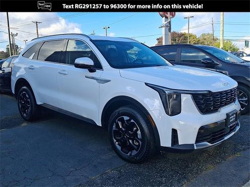 2024 Kia Sorento S