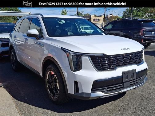 2024 Kia Sorento S
