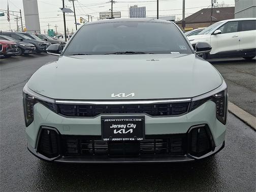 2025 Kia K4 GT-Line Turbo