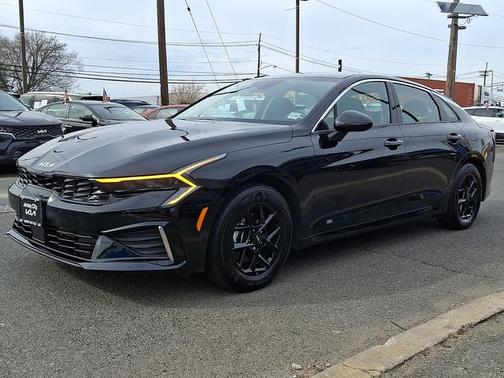 2025 Kia K5 LXS