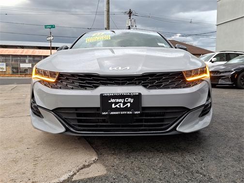 2023 Kia K5 GT-Line