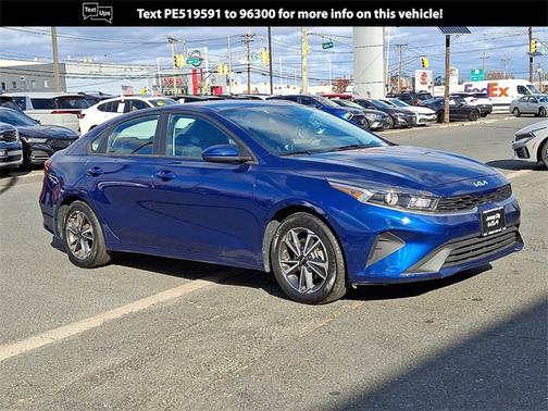 2023 Kia Forte LXS