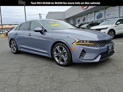 2022 Kia K5 EX