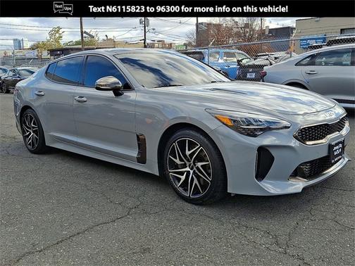 2022 Kia Stinger GT-Line