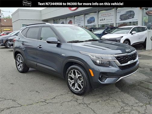 2022 Kia Seltos EX