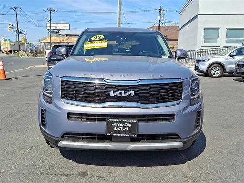 2022 Kia Telluride LX