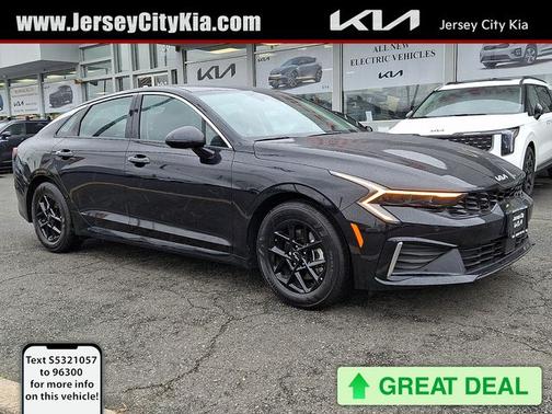 Aurora Black 2025 Kia K5 LXS