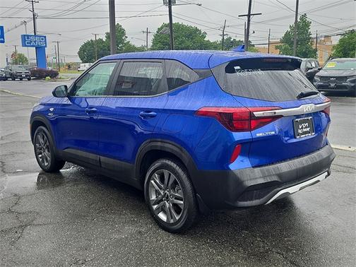 2023 Kia Seltos LX