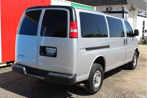 2018 Chevrolet Express 2500 Work Van