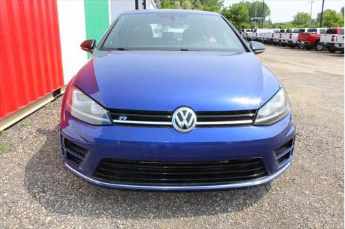 2016 Volkswagen Golf R 2.0T DSG