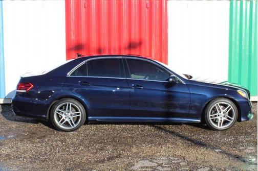 2014 Mercedes-Benz E-Class 4MATIC