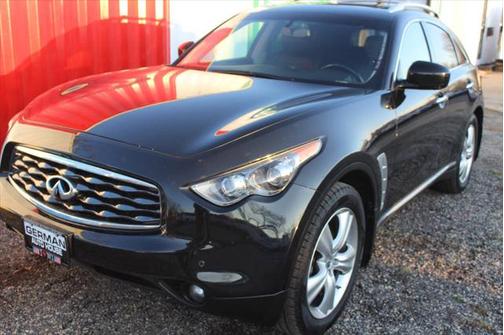 2010 INFINITI FX35 Base