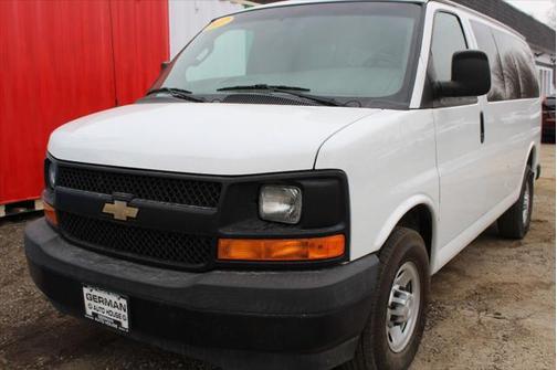2017 Chevrolet Express 2500 Work Van