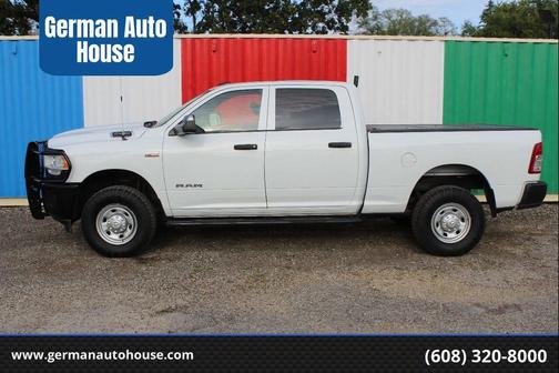 2021 RAM 2500 Tradesman Crew Cab 4x4 6'4' Box