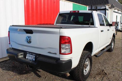 2021 RAM 2500 Tradesman Crew Cab 4x4 6'4' Box