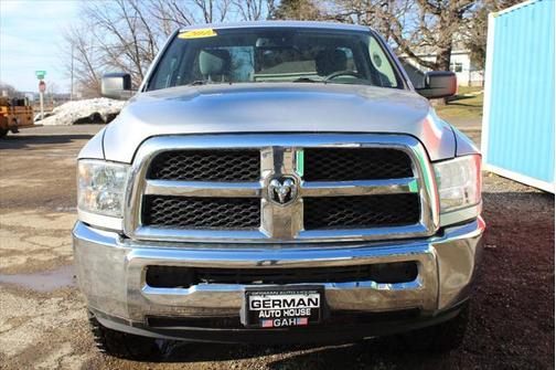 2018 RAM 2500 Tradesman Regular Cab 4x4 8' Box