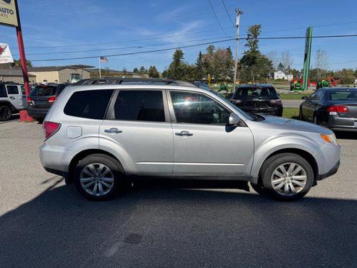 2011 Subaru Forester 2.5 X Premium