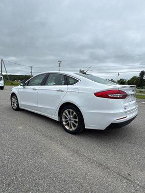 2020 Ford Fusion Plug-In Hybrid Titanium