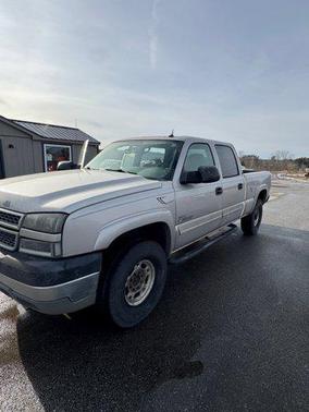 2005 Chevrolet Silverado 2500 LT H/D Crew Cab