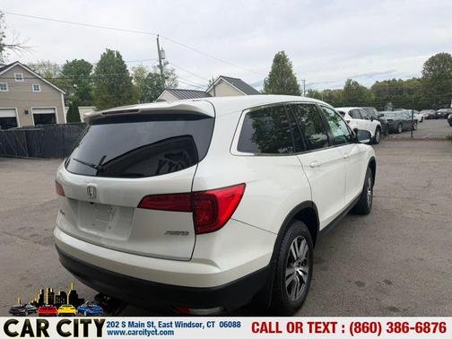 White 2017 Honda Pilot EX-L