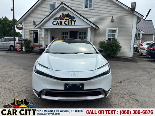 White 2024 Toyota Prius Prime XSE Premium