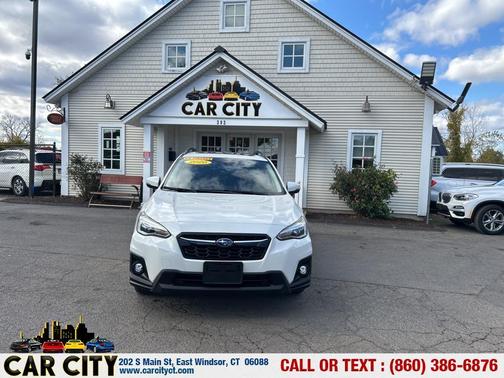 Crystal White Pearl 2020 Subaru Crosstrek Limited