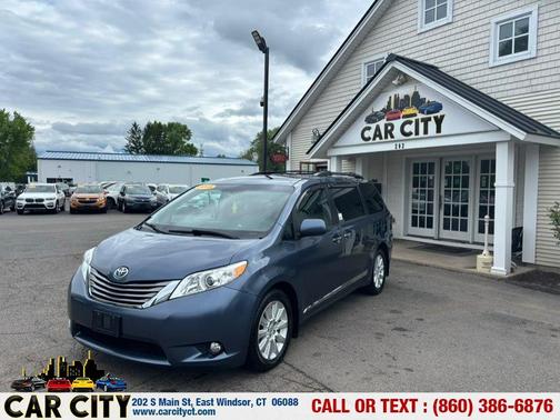 Blue 2015 Toyota Sienna XLE Premium