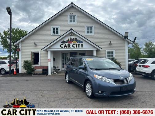 Blue 2015 Toyota Sienna XLE Premium