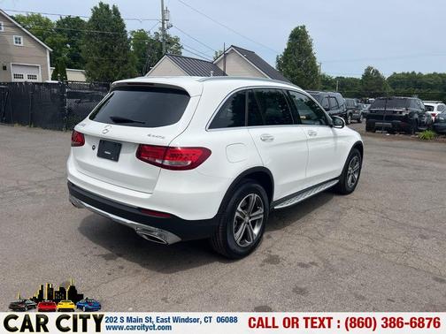 White 2016 Mercedes-Benz GLC-Class GLC 300 4MATIC