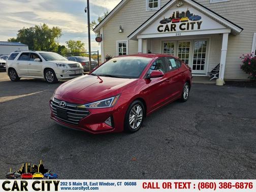Red 2020 Hyundai ELANTRA SEL