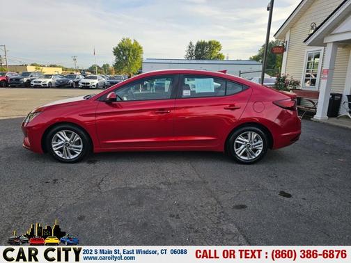 Red 2020 Hyundai ELANTRA SEL