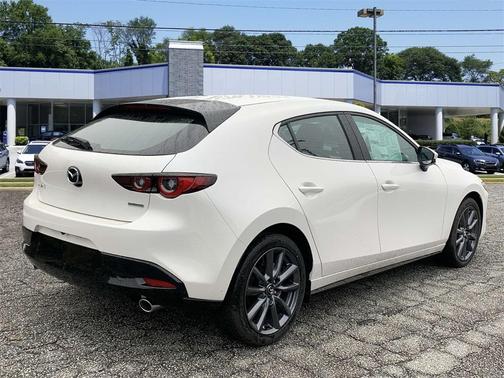 2025 Mazda Mazda3 FWD w/Preferred Package