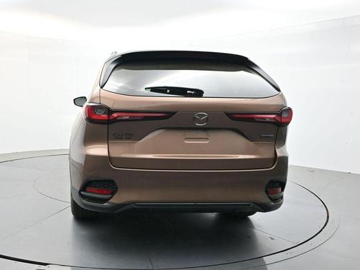 Melting Copper Metallic 2026 Mazda CX-70 PHEV SC Plus