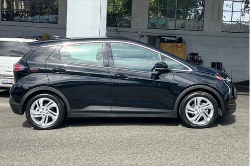 2022 Chevrolet Bolt EV FWD 1LT