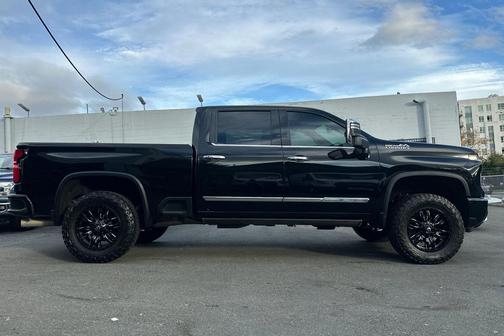 2024 Chevrolet Silverado 2500 High Country