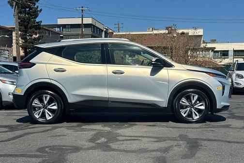 2022 Chevrolet Bolt EUV FWD LT