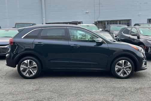 2022 Kia Niro EV EX