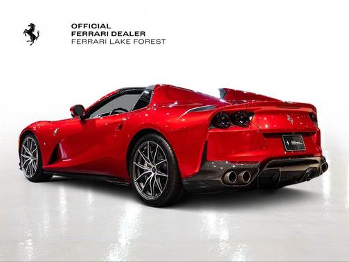2021 Ferrari 812 GTS Base