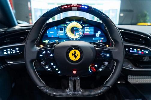 2025 Ferrari SF90 Spider Base