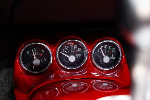 2005 Chevrolet SSR Base