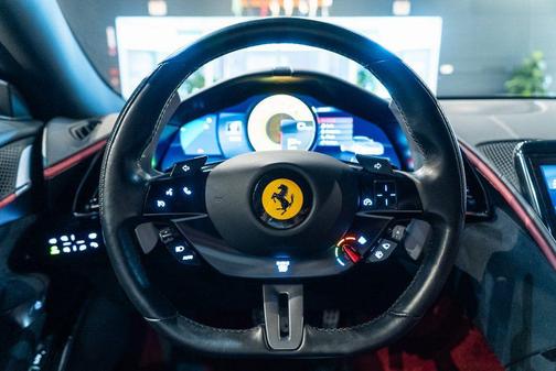 2022 Ferrari Roma Base