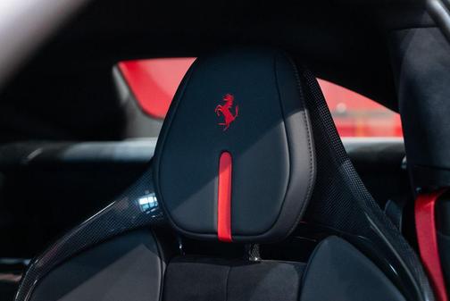 Grigio GTS 2025 Ferrari 12Cilindri Base